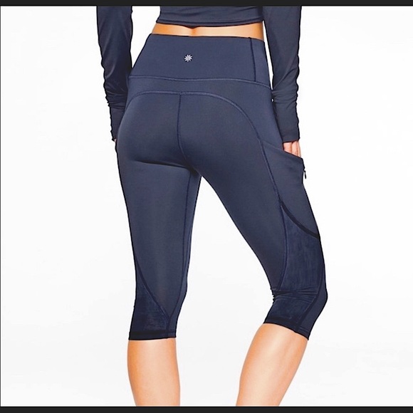 Athleta Pants - NWT Athleta All In Crop Black